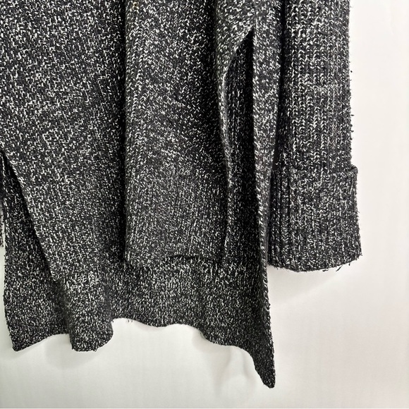 Athleta SHASTA V-NECK SWEATER size Small - Picture 4 of 9